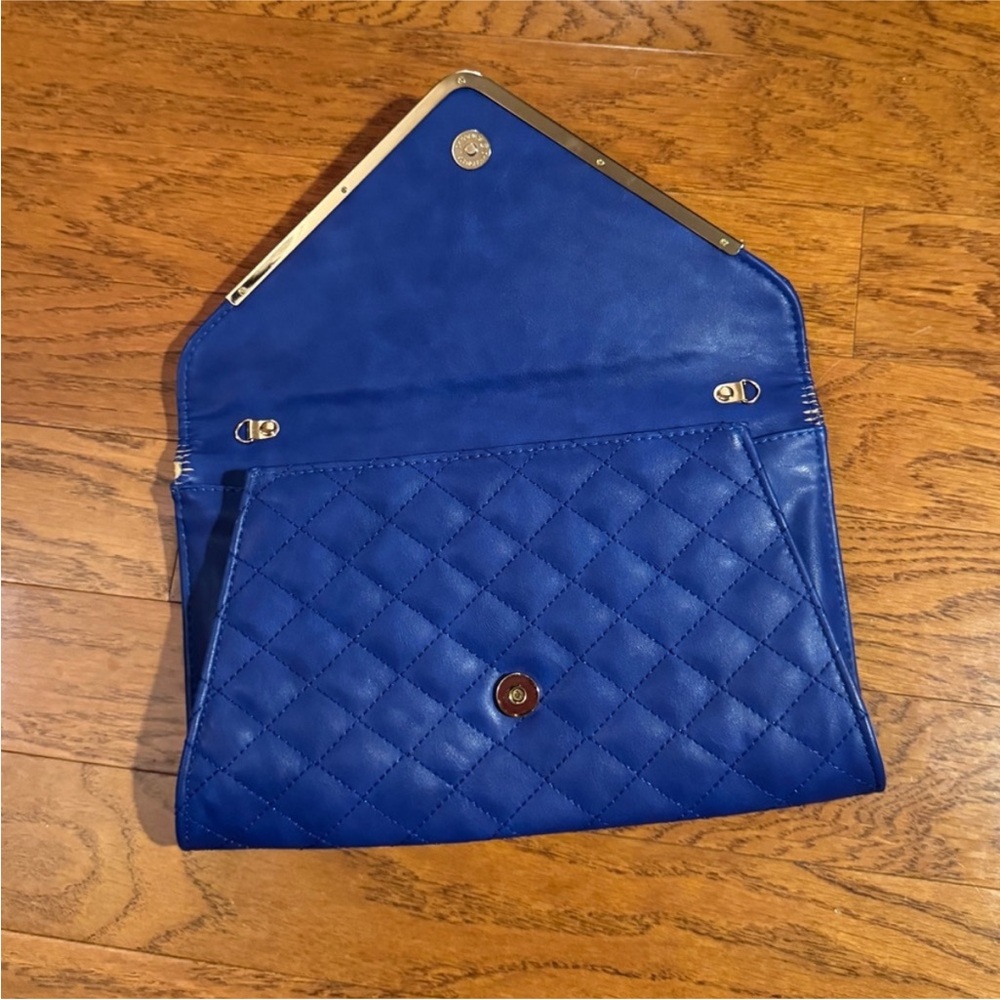 Urban Expressions | Blue Quilted Clutch Bag - Picture 3 of 8